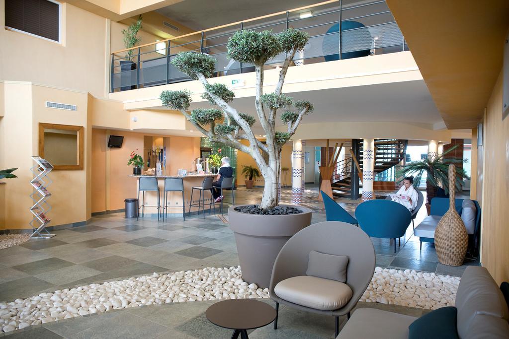 Grand Hotel Les Flamants Roses Thalasso & Spa Canet-en-Roussillon Exterior foto